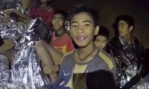 Ταϊλάνδη: Χολιγουντιανοί παραγωγοί στο σημείο που απεγκλωβίστηκαν τα παιδιά - Ετοιμάζουν ταινία