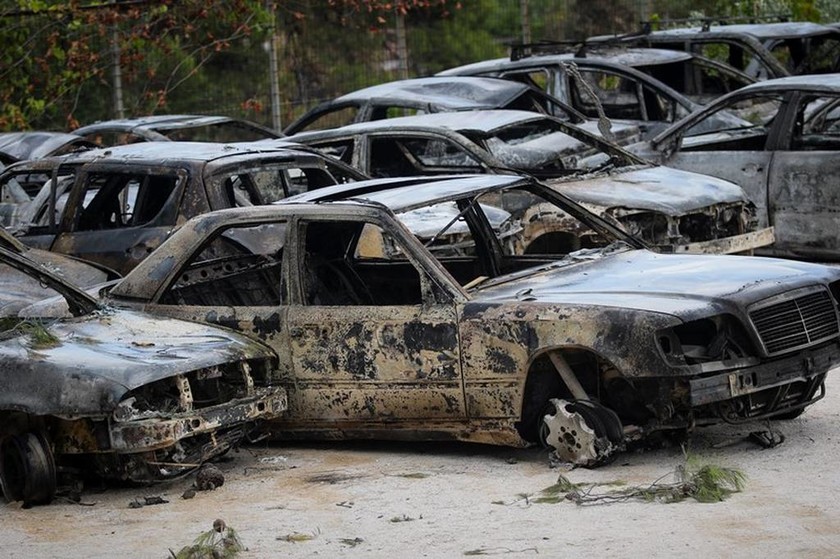 Πύρινος φονικός όλεθρος: Στους 84 οι νεκροί από τις φονικές πυρκαγιές στην Αττική (pics-vid)