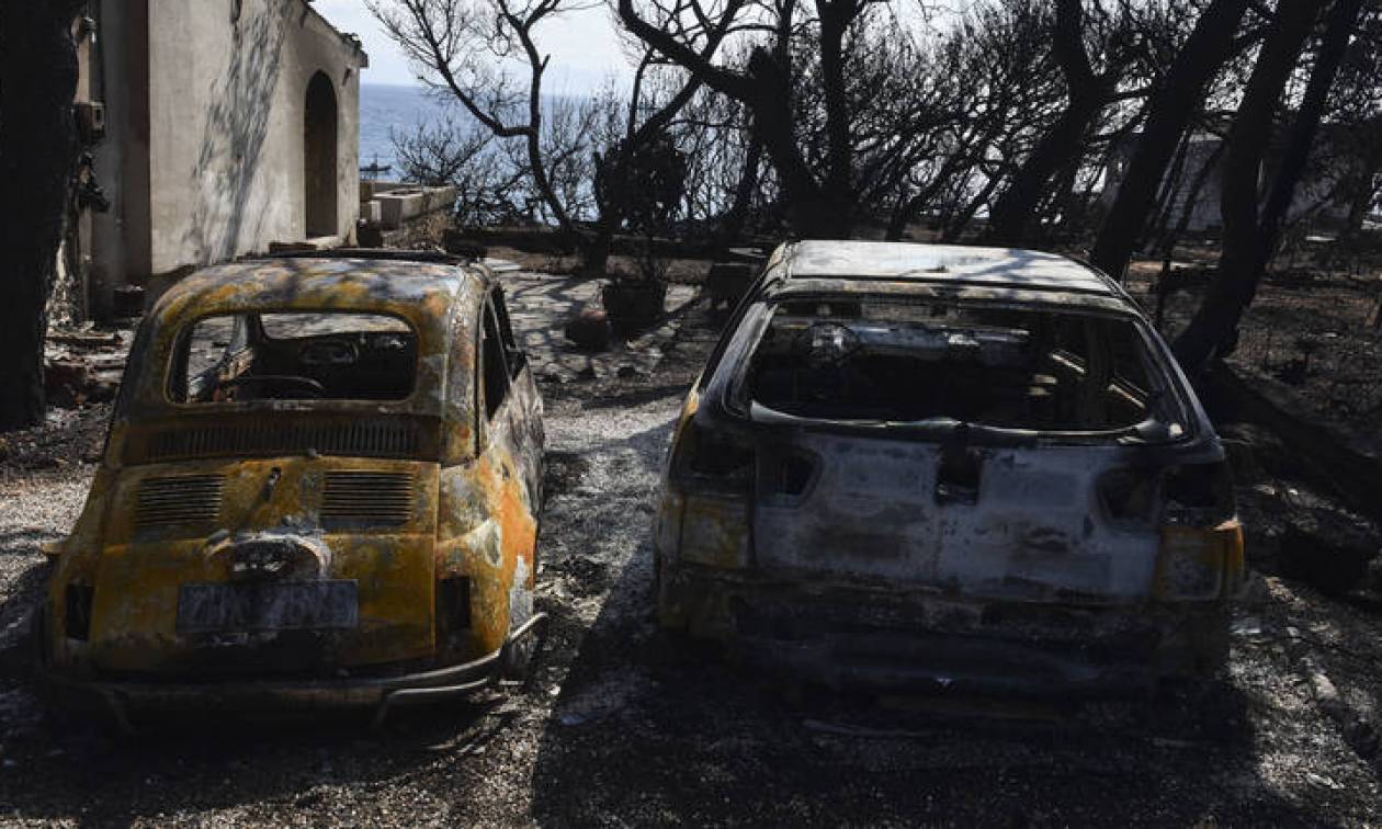 Φωτιά Αττική: Συγκέντρωση σήμερα στο Σύνταγμα για τους νεκρούς στο Μάτι