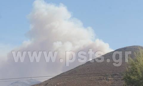 Φωτιά: Συναγερμός για μεγάλη πυρκαγιά στην Πάρο