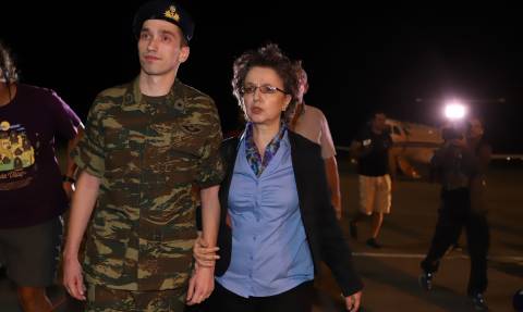 Έλληνες στρατιωτικοί: Η συγκλονιστική απαίτηση του Άγγελου Μητρετώδη από τη μητέρα του