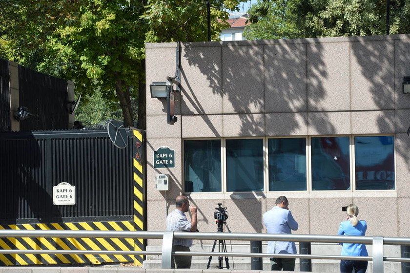 Ένοπλη επίθεση κατά της αμερικανικής πρεσβείας στην Άγκυρα: «Προβοκάτσια» καταγγέλλει ο Ερντογάν 