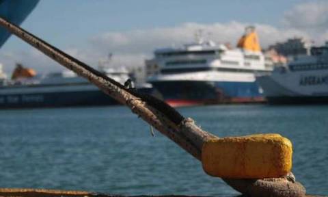 Απεργία ΠΝΟ: «Δεμένα» τα πλοία για 24 ώρες - Τι πρέπει να γνωρίζετε πριν ταξιδέψετε