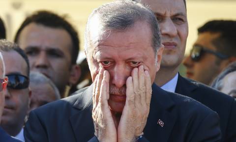 «Ψυχορραγεί» η τουρκική οικονομία: Άμεσος κίνδυνος «κατάρρευσης» των τραπεζών