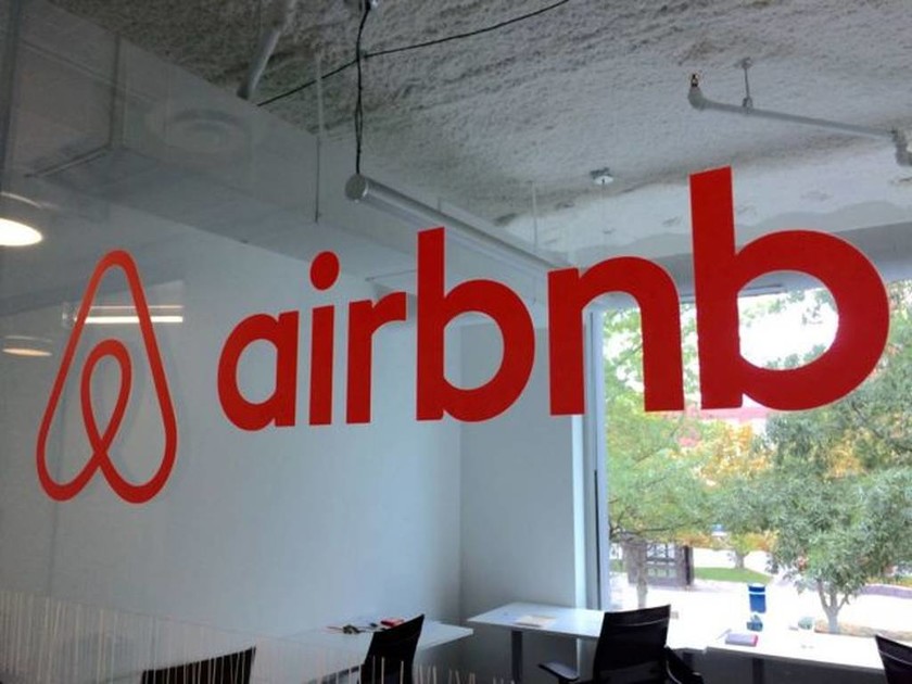Airbnb: Ποιοι απειλούνται με πρόστιμο 5.000 ευρώ - Τι πρέπει να προσέχουν οι ιδιοκτήτες