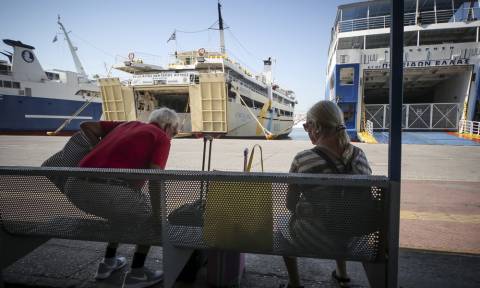 Απεργία ΠΝΟ: Δεν κάνουν πίσω οι ναυτεργάτες - Ακινητοποιημένα για δεύτερη μέρα τα πλοία στα λιμάνια