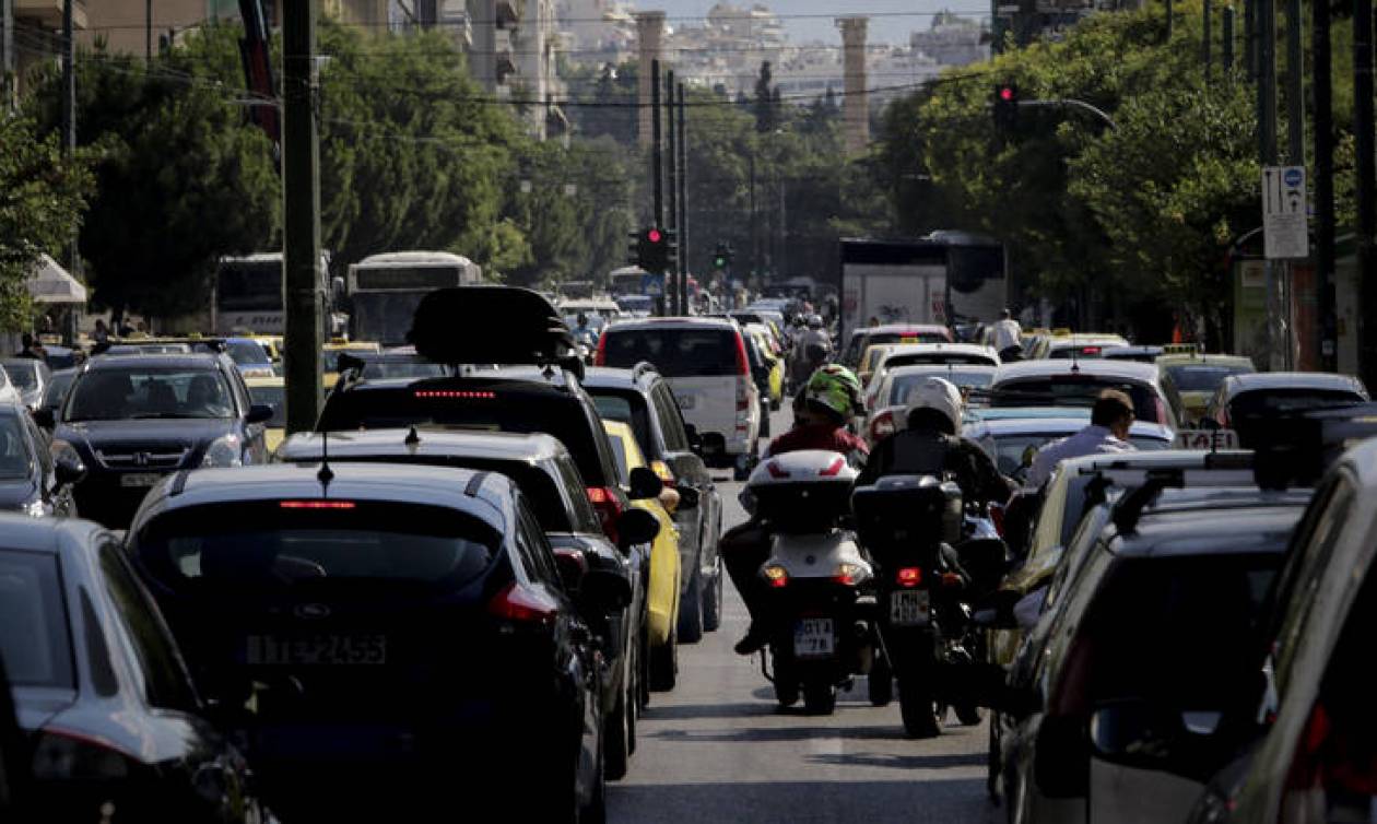 Δίπλωμα οδήγησης: Εγκύκλιος του υπουργείου - Ποιοι πρέπει να δώσουν ξανά εξετάσεις