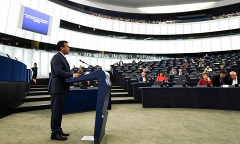 Ο Ζάεφ μίλησε… «μακεδονικά» στο Ευρωκοινοβούλιο και ευχαρίστησε τον Αλέξη Τσίπρα