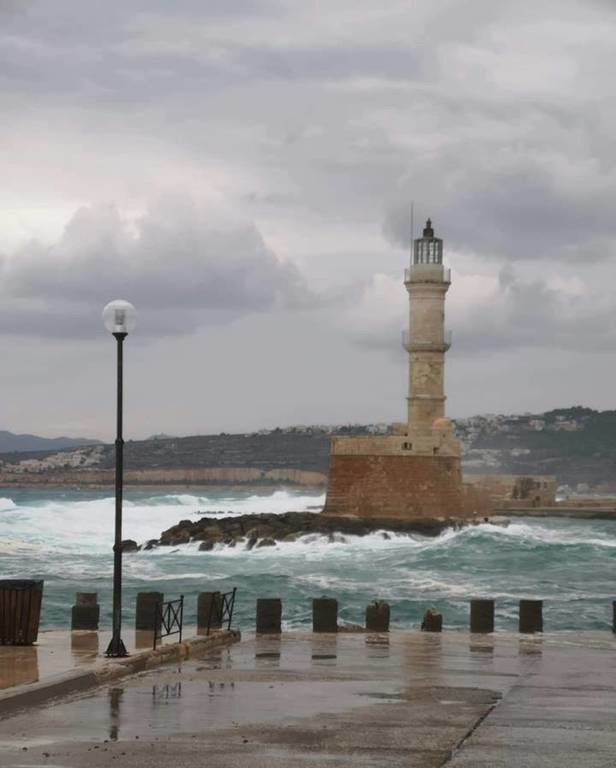 Καιρός - Μεσογειακός κυκλώνας: Συναγερμός στην Ελλάδα για το ασυνήθιστο φαινόμενο