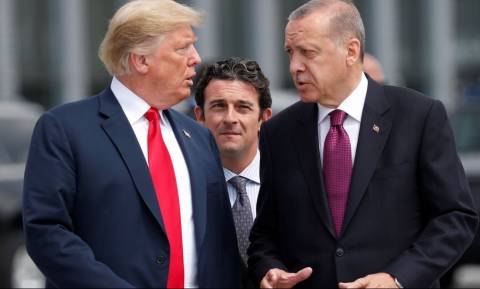 Προκαλεί ξανά τον Τραμπ ο Ερντογάν: Συνεχίζει το εμπόριο με το Ιράν παρά τις κυρώσεις των ΗΠΑ