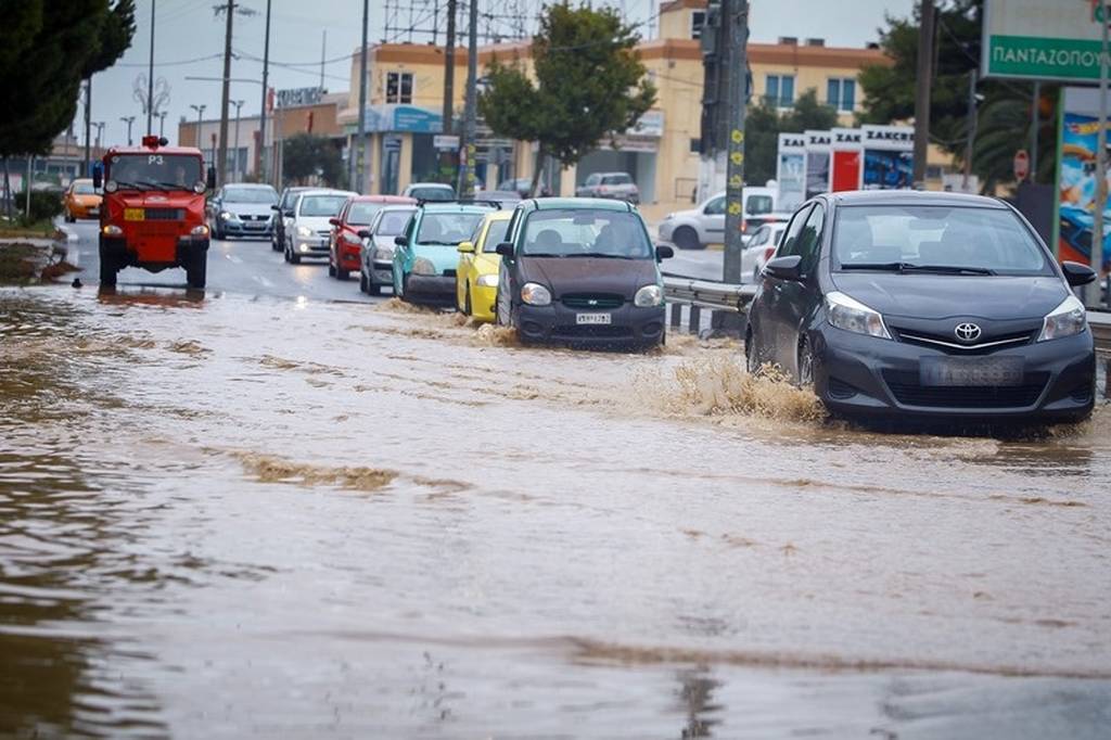 Κυκλώνας «Ζορμπάς» - Προσοχή: Ποιοι δρόμοι είναι ΤΩΡΑ κλειστοί