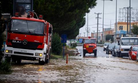 Κυκλώνας Ζορμπάς: Ποιοι δρόμοι είναι κλειστοί λόγω της κακοκαιρίας