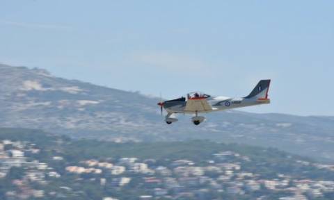 Προσγειώθηκε στο Τατόι το πρώτο εκπαιδευτικό αεροσκάφος P-2002JF (pics)