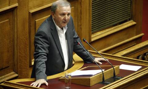 Σάκης Παπαδόπουλος στο Newsbomb.gr: Σοβαρό πρόβλημα για την κυβέρνηση ο Καμμένος