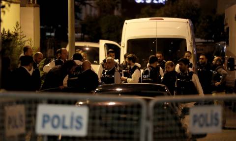 Υπόθεση Κασόγκι: Χαράματα έφυγαν από το σαουδαραβικό προξενείο οι Τούρκοι αστυνομικοί (pics+vid)