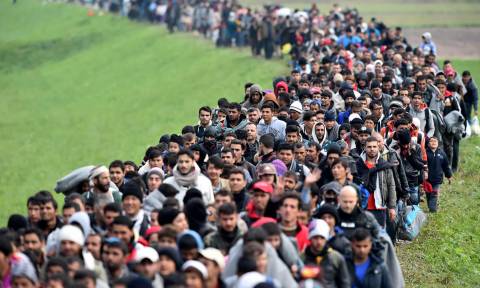 Άσυλο τέλος για πρόσφυγες από 14 χώρες – Δεκάδες χιλιάδες μετανάστες πρέπει να επαναπατρισθούν