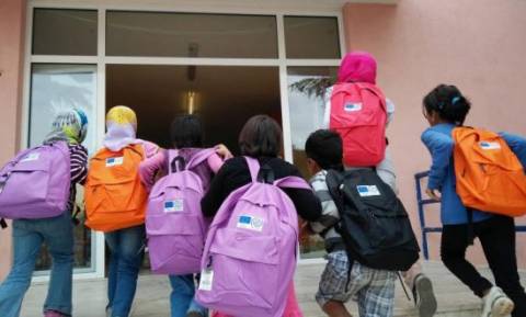 Βόλος: Απειλές κατά διευθυντή σχολείου επειδή δέχθηκε προσφυγόπουλα