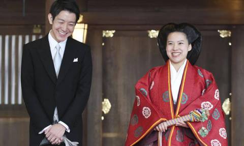 Ιαπωνία: Η πριγκίπισσα Αγιάκο παντρεύτηκε επιτέλους τον αγαπημένο της και απαρνήθηκε τον τίτλο της