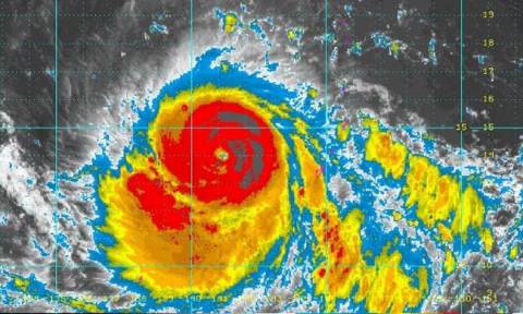 Φονικό το «χτύπημα» του τυφώνα Γιούτου: Τουλάχιστον τέσσερα παιδιά νεκρά