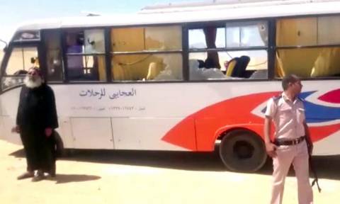 Μακελείο στην Αίγυπτο: Δέκα νεκροί από επίθεση σε λεωφορείο χριστιανών