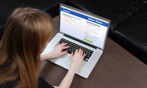 Facebook: Δήλωση - «βόμβα» από Βρετανό βουλευτή για τα προσωπικά δεδομένα εκατομμυρίων χρηστών