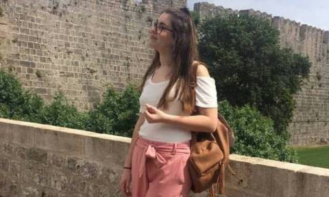 Συγκλονίζει ο πατέρας της 21χρονης φοιτήτριας: Πιλότε πέτα πιο ψηλά να ξαναζωντανέψει η Ελένη (vid)