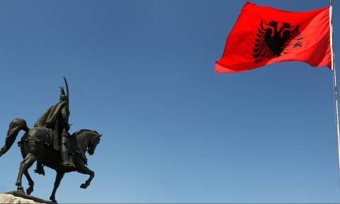 Ξεπέρασαν κάθε όριο οι Αλβανοί: Υπό καθεστώς «κρατικής ιδιοκτησίας» τα οικόπεδα των Ελλήνων ομογενών