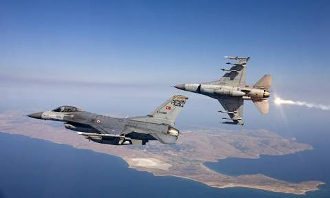 «Σουρωτήρι» και πάλι το Αιγαίο: Τέσσερις εικονικές αερομαχίες και 107 τουρκικές παραβιάσεις