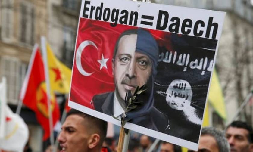 Ερντογάν και ISIS «δουλεύουν» μαζί: Η είδηση της τουρκικής εισβολής έδωσε θάρρος στους τζιχαντιστές