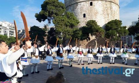 Θεσσαλονίκη: Οι Ρουγκατσάρηδες της Χαλάστρας ξεσήκωσαν την πόλη (pics+vid)