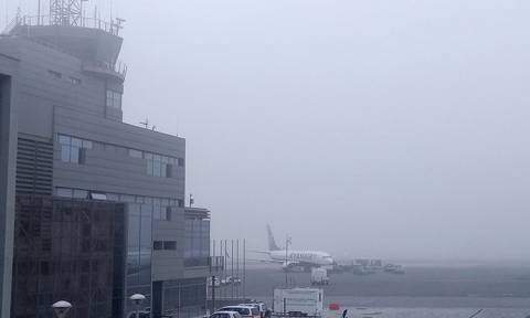Κακοκαιρία – Θεσσαλονίκη: Προβλήματα λόγω ομίχλης στο αεροδρόμιο «Μακεδονία»