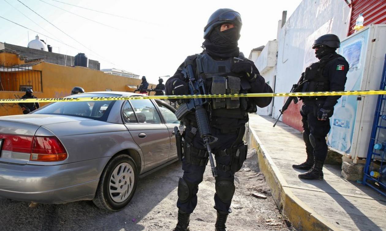 Φρίκη στο Μεξικό: Βρέθηκαν 17 απανθρακωμένα πτώματα