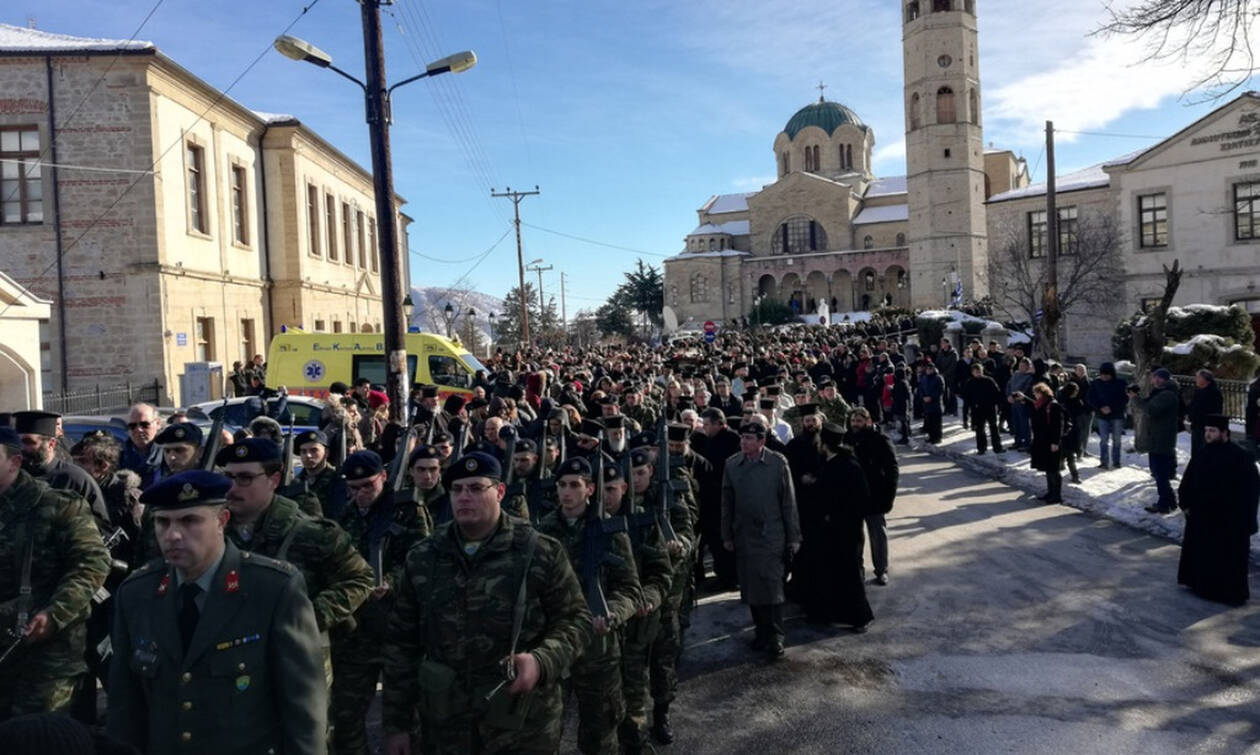 Κοζάνη: Πλήθος κόσμου στην εξόδιο ακολουθία του μακαριστού Μητροπολίτη Σιάτιστας Παύλου