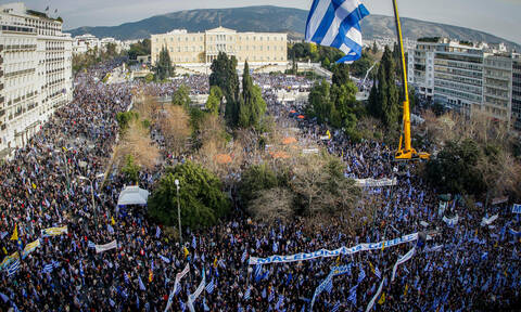 Συλλαλητήριο για την Μακεδονία: Πυρετώδεις προετοιμασίες σε όλη την Ελλάδα  