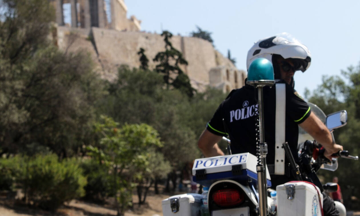 Ληστεία μετά φόνου στου Φιλοπάππου: Ποινή κάθειρξης 10 ετών στον 17χρονο κατηγορούμενο