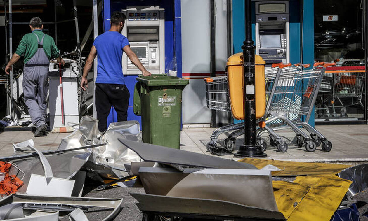 Επανεμφάνιση των συμμοριών που ανατινάζουν ΑΤΜ: «Χτύπησαν» σε Αγίους Αναργύρους και Μεταμόρφωση