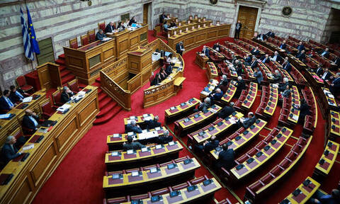 «Μπάχαλο» στη Βουλή με την εκλογή Προέδρου της Δημοκρατίας: Ο ΣΥΡΙΖΑ καταψηφίζει... ΣΥΡΙΖΑ