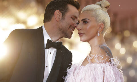 Είναι δυνατόν ο Bradley Cooper και η Lady Gaga να είναι ερωτευμένοι;