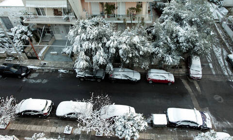 Καιρός - Προσοχή! Νέος χιονιάς θα «σκεπάσει» τη χώρα – Χιόνια και στο κέντρο της Αθήνας