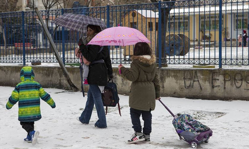 Κλειστά σχολεία τη Δευτέρα (25/02) σε Αθήνα και Περιφέρεια λόγω κακοκαιρίας (ΛΙΣΤΑ)