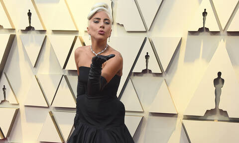 Όσκαρ 2019: Δείτε το σπάνιο διαμάντι που φόρεσε η Lady Gaga - Πόσο κοστίζει