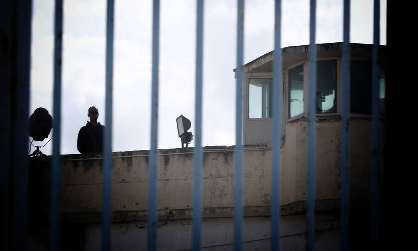Θεσσαλονίκη: Στη φυλακή οικονομικός επιθεωρητής για «μίζες» και εκβιασμούς