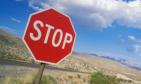 Ήξερες αυτή τη σημαντική λεπτομέρεια για το σήμα «STOP»;