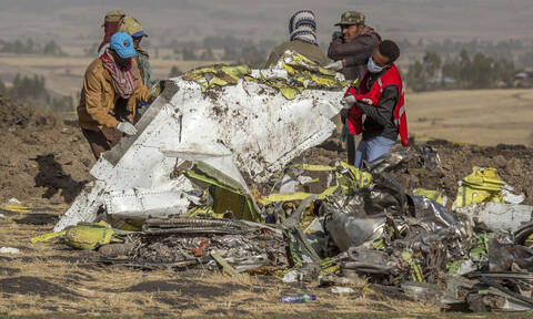 Ethiopian Airlines: Ανασύρθηκαν τα μαύρα κουτιά του μοιραίου αεροσκάφους
