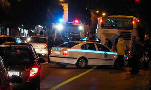 Τροχαίο στην Αγία Παρασκευή: Αυτοκίνητο έπεσε σε κολόνα της ΔΕΗ - Δύο τραυματίες