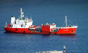 Θρίλερ στην Άνδρο: Προσάραξε δεξαμενόπλοιο με τόνους πετρέλαιο