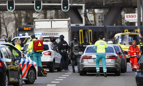 Συναγερμός στην Ολλανδία: Πυροβολισμοί σε τραμ στην Ουτρέχτη - Τουλάχιστον ένας νεκρός (pics+vid)