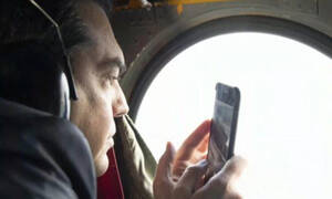 Νέο ντοκουμέντο: Ο Τσίπρας τραβούσε βίντεο την αερομαχία μέσα από το ελικόπτερο (vid)