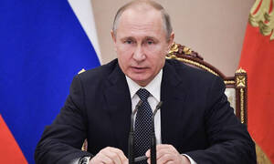 Путин подписал закон о доплатах для пенсионеров сверх прожиточного минимума