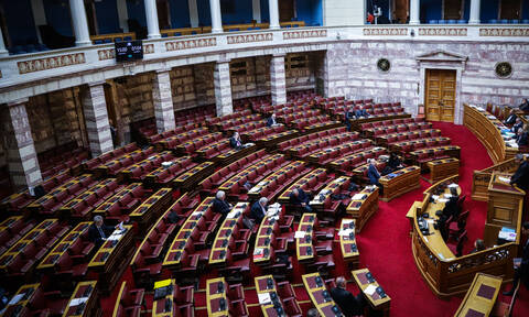 Με 147 «ναι» ψηφίστηκε το νομοσχέδιο Γαβρόγλου για την Παιδεία